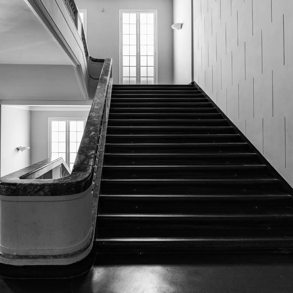 Marble-Stair-Scratch-Removal