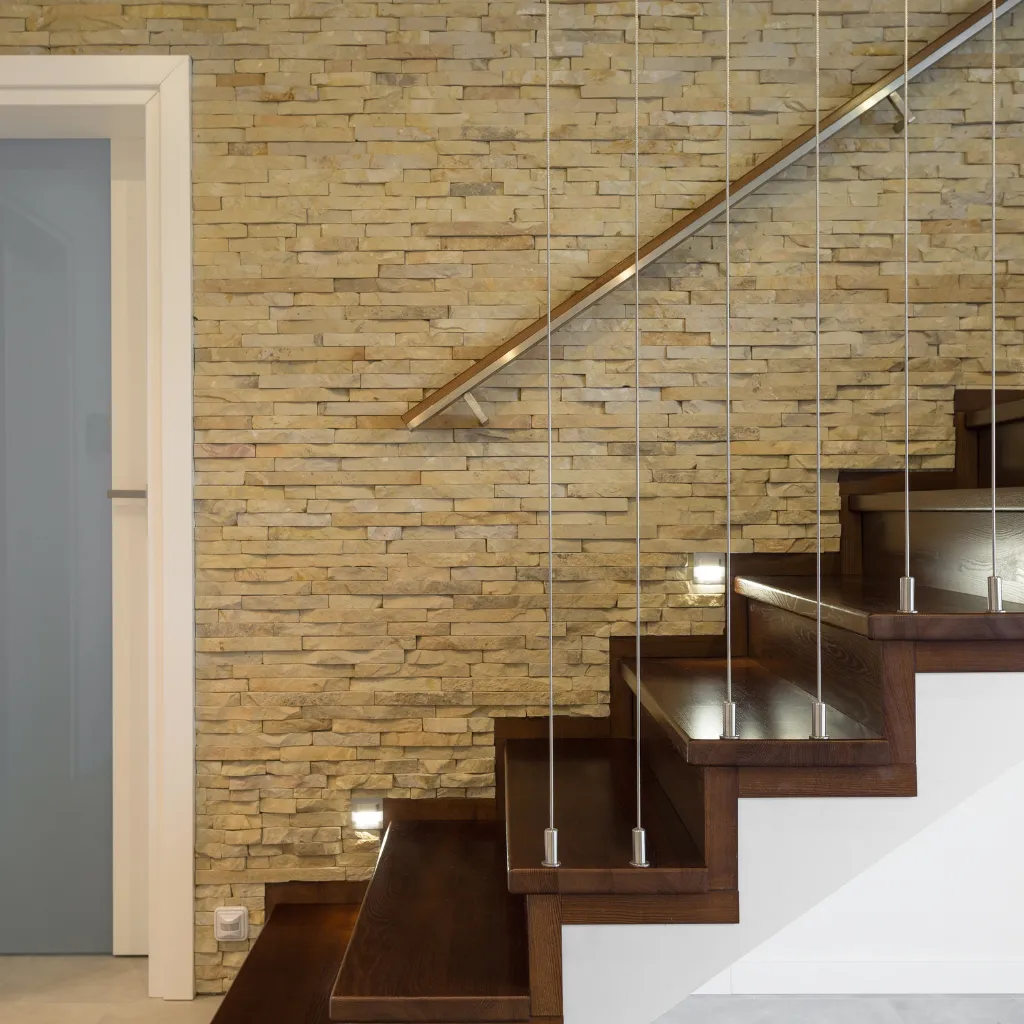 Improves-Staircase-Appearance